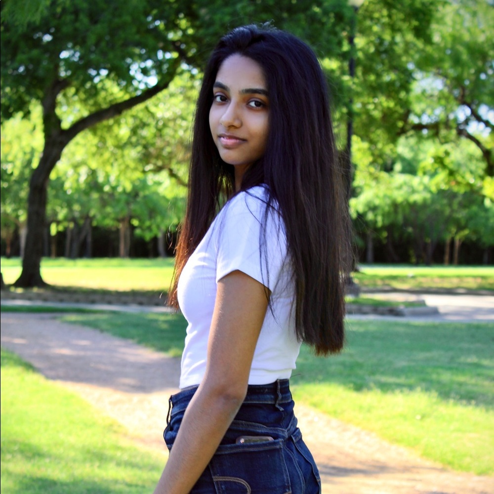 Meet your Posher, Ananya